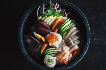 sushi-with-rice sushi-with-rice