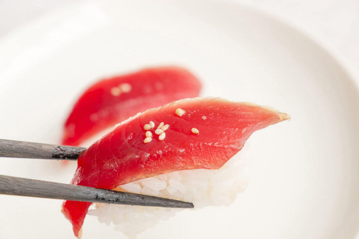 fish-sushi fish-sushi